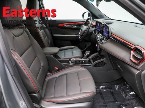 Used 2024 Chevrolet TrailBlazer RS w/ Driver Confidence Package AWD/4WD image 23