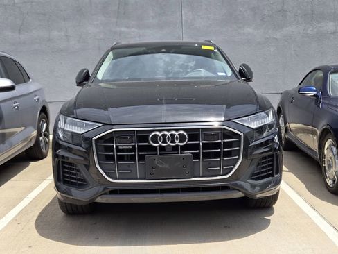 Used 2023 Audi Q8 Premium Plus AWD/4WD image 4