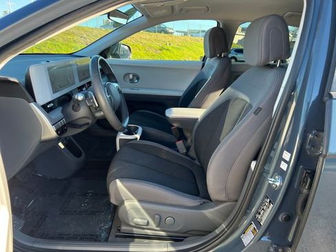 Used 2024 Hyundai Ioniq 5 SE image 16
