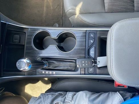 Used 2018 Chevrolet Impala LT w/ LT Convenience Package image 24