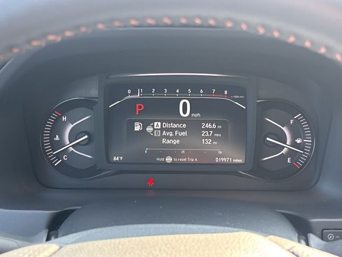 Used 2025 Honda Passport TrailSport image 5