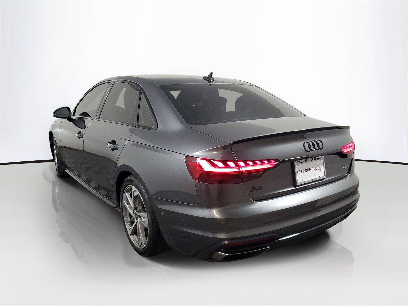 Used 2023 Audi A4 2.0T Prestige w/ Prestige Package AWD/4WD image 4