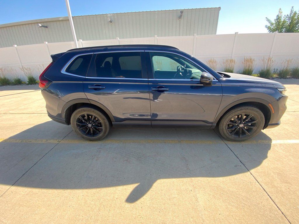 Used 2024 Honda CR-V Sport image 10