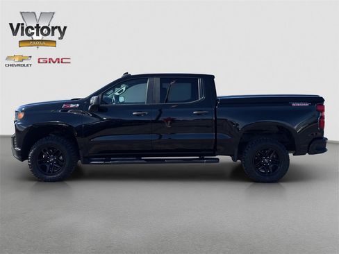 Used 2020 Chevrolet Silverado 1500 Custom Trail Boss w/ Custom Convenience Package image 3