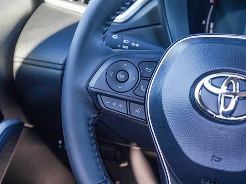 New 2026 Toyota Corolla Cross LE FWD image 19