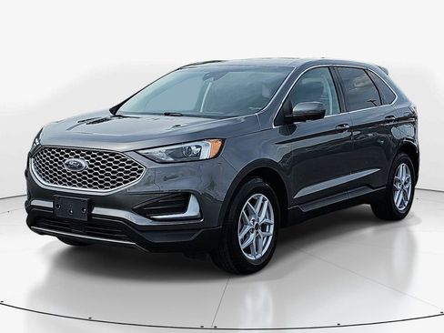 Used 2023 Ford Edge SEL image 10