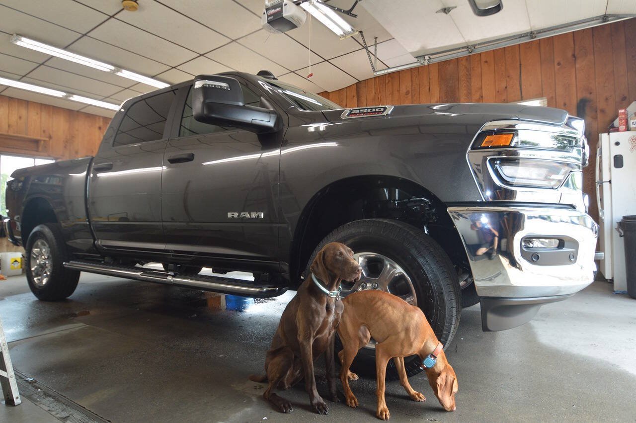 Used 2026 RAM 2500 Big Horn AWD/4WD image 2