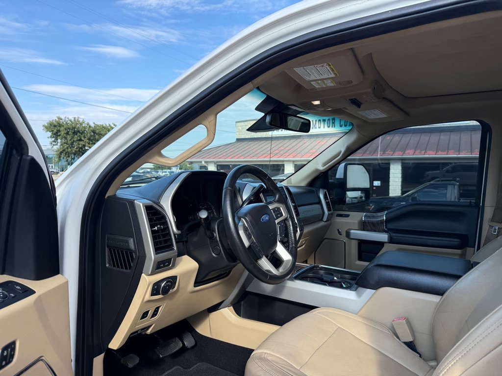 Used 2019 Ford F350 Lariat w/ Lariat Ultimate Package AWD/4WD image 17