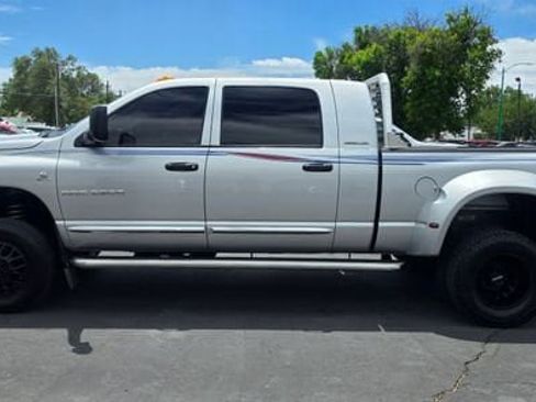 Used 2006 Dodge Ram 3500 Truck Laramie w/ Protection Group AWD/4WD image 4
