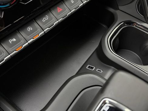 New 2026 GMC Sierra 1500 AT4X AWD/4WD image 19