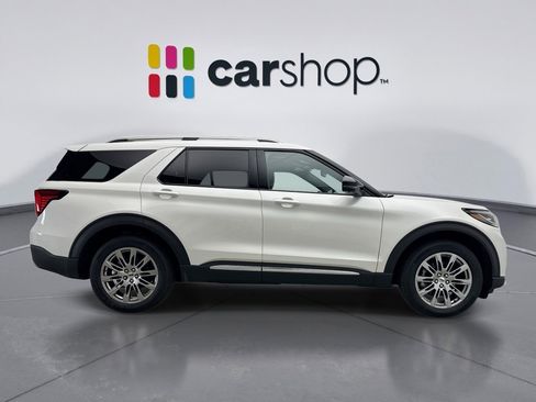 Used 2025 Ford Explorer Platinum image 6