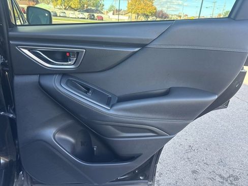 Used 2023 Subaru Forester Premium image 13