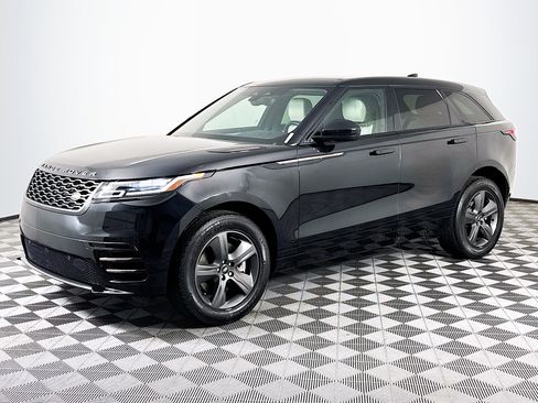 Used 2023 Land Rover Range Rover Velar R-Dynamic S image 4