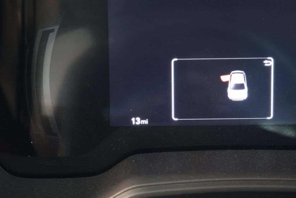 Used 2026 Toyota Corolla LE FWD image 16