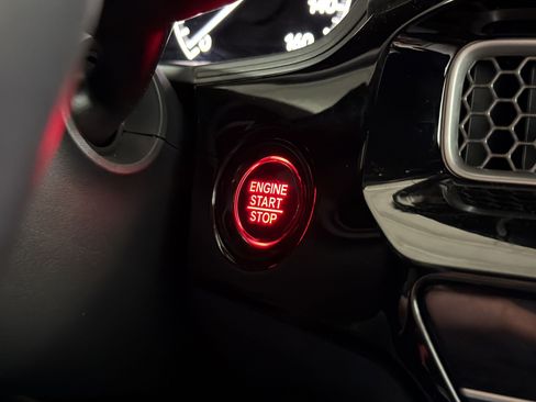 Certified 2025 Honda Civic Sport image 18