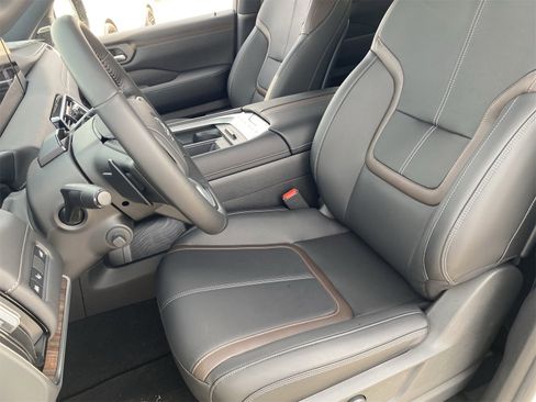 New 2026 Nissan Armada SL image 21