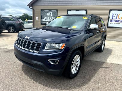 Used 2014 Jeep Grand Cherokee Laredo w/ 18" Wheel & 8.4" Radio Group