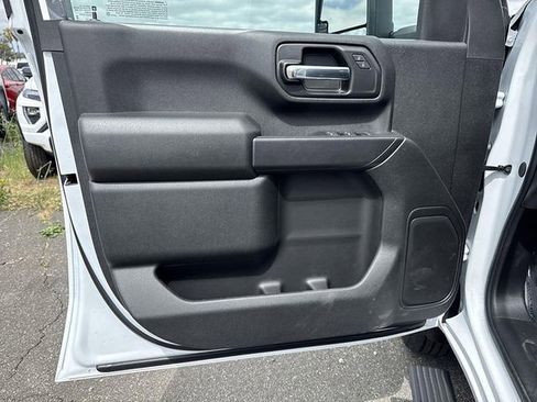New 2026 GMC Sierra 2500 Pro AWD/4WD image 17