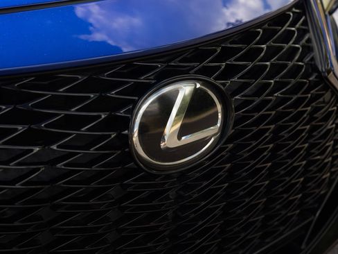 Used 2021 Lexus IS 350 F Sport w/ Navigation Package RWD image 15