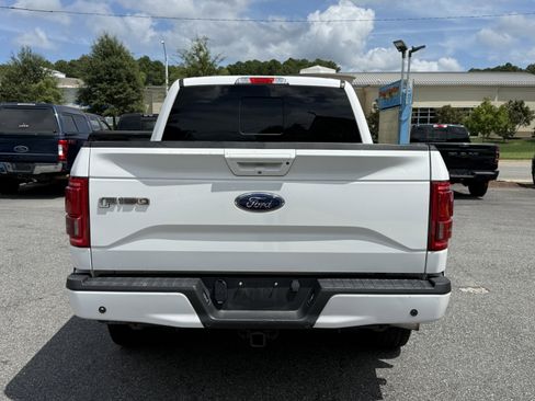 Used 2015 Ford F150 Lariat w/ Equipment Group 502A Luxury image 7