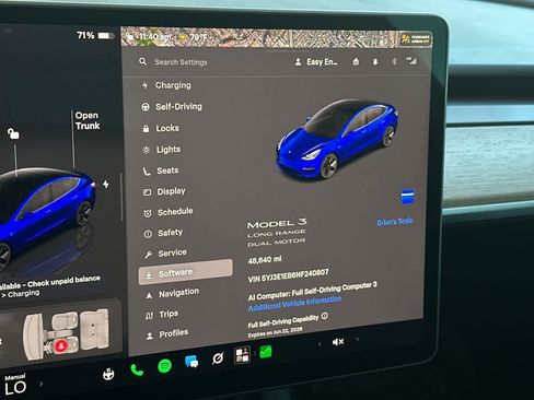 Used 2022 Tesla Model 3 Long Range AWD/4WD image 32