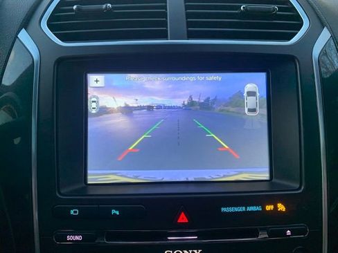 Used 2017 Ford Explorer Sport w/ Equipment Group 401A image 21