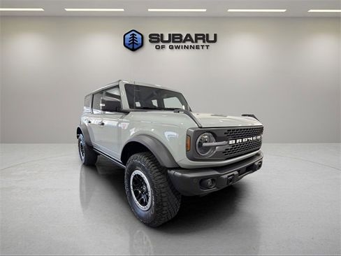 Used 2023 Ford Bronco Badlands image 7