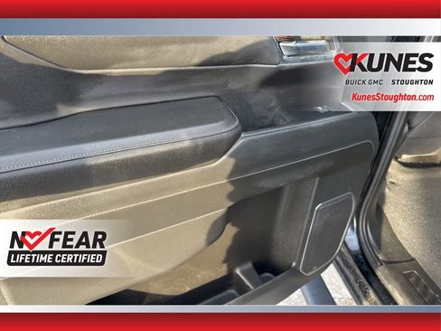 Used 2024 GMC Sierra 1500 Elevation image 19