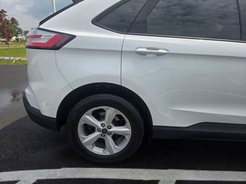 Used 2019 Ford Edge SE FWD image 7