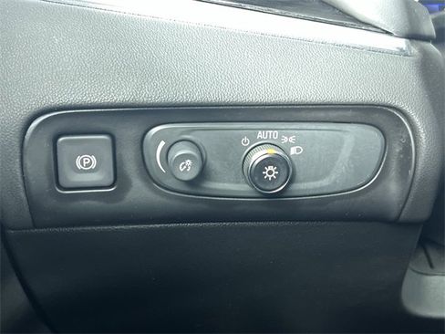 Certified 2020 Buick Enclave Avenir w/ Avenir Technology Package image 18