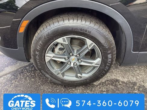 Used 2024 Chevrolet Blazer LT w/ Convenience Package FWD image 32