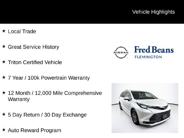 Used 2022 Toyota Sienna XLE w/ XLE Plus Package FWD image 6