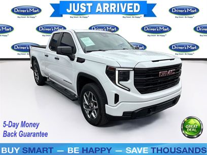 Used 2023 GMC Sierra 1500 Pro w/ Graphite Edition