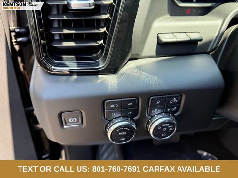 Used 2024 GMC Sierra 1500 AT4 w/ Technology Package AWD/4WD image 20
