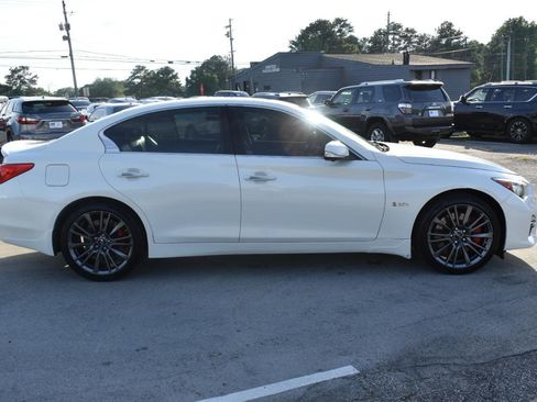 Used 2017 INFINITI Q50 Red Sport 400 AWD/4WD image 5