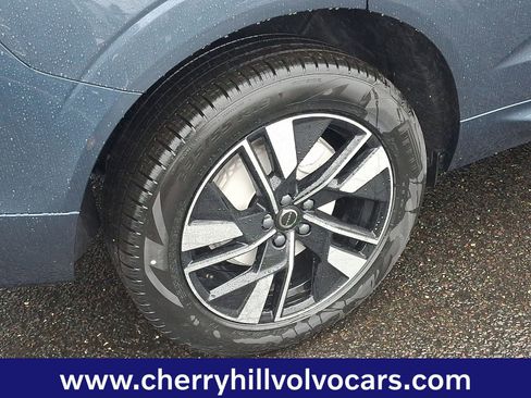 New 2026 Volvo XC60 B5 Core w/ Protection Package Premier image 6