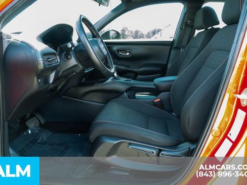 Used 2023 Honda HR-V Sport image 10