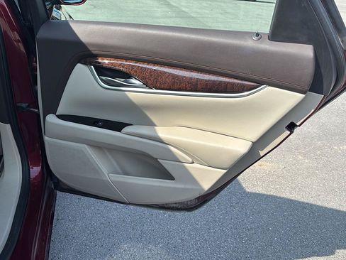 Used 2016 Cadillac XTS Luxury w/ Driver Awareness Package FWD image 21