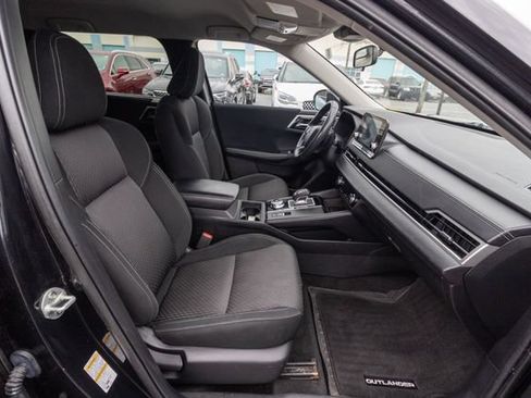 Used 2022 Mitsubishi Outlander ES AWD/4WD image 30