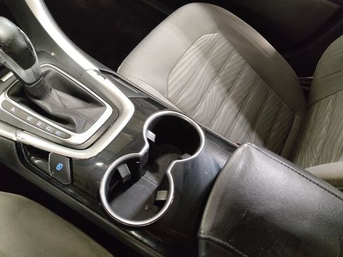 Used 2016 Ford Fusion S FWD image 26