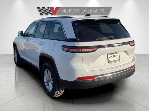 Used 2024 Jeep Grand Cherokee Laredo w/ Luxury Tech Group I image 6