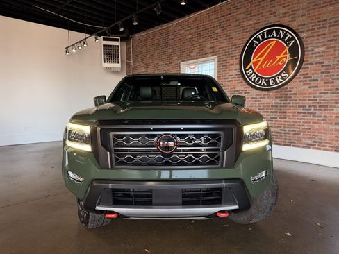 Used 2023 Nissan Frontier PRO-4X w/ Pro-4X Premium Package image 2