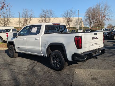 Certified 2024 GMC Sierra 1500 AT4X image 7
