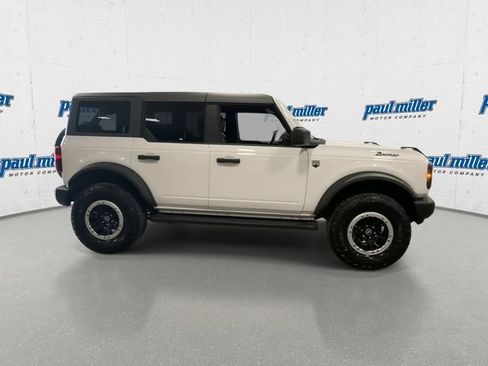 Certified 2024 Ford Bronco Big Bend w/ Sasquatch Package AWD/4WD image 13