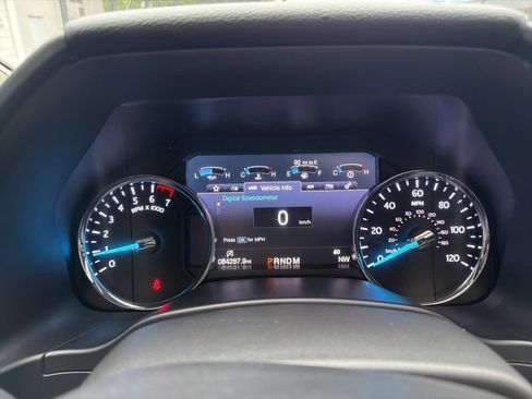 Used 2019 Ford Expedition Platinum RWD image 34