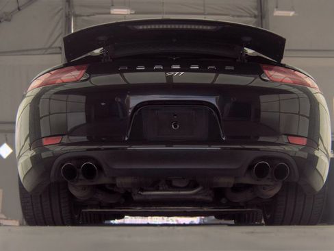 Used 2012 Porsche 911 Carrera RWD image 5