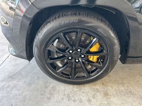 Used 2018 Jeep Grand Cherokee Trackhawk AWD/4WD image 14