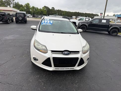 Used 2013 Ford Focus Titanium FWD image 7