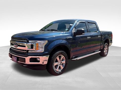 Certified 2018 Ford F150 XLT w/ Equipment Group 302A Luxury AWD/4WD image 5