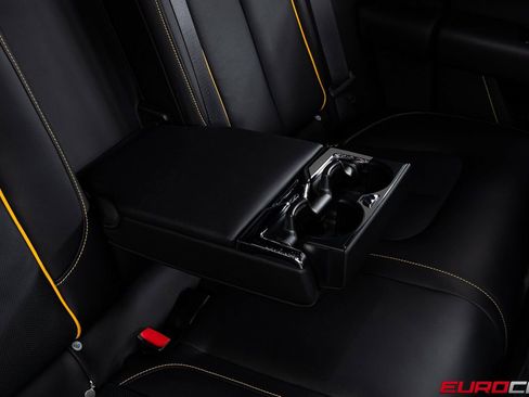 Used 2024 Rolls-Royce Cullinan AWD/4WD image 40